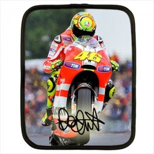 http://www.starsonstuff.com/20466-thickbox/valentino-rossi-13-netbook-laptop-case.jpg