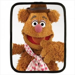 http://www.starsonstuff.com/20575-thickbox/the-muppets-fozzie-bear-15-netbook-laptop-case.jpg