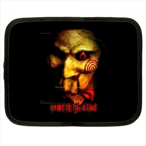 http://www.starsonstuff.com/20627-thickbox/harry-potter-gryffindor-15-netbook-laptop-case.jpg