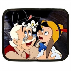 http://www.starsonstuff.com/20642-thickbox/disney-pinocchio-15-netbook-laptop-case.jpg