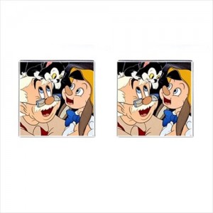 http://www.starsonstuff.com/20713-thickbox/disney-pinocchio-cufflinks-square.jpg