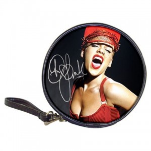 http://www.starsonstuff.com/2154-2573-thickbox/pink-aka-alecia-moore-signature-20-cd-dvd-storage-wallet.jpg