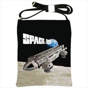 http://www.starsonstuff.com/21707-thickbox/space-1999-shoulder-sling-bag.jpg