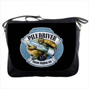 http://www.starsonstuff.com/21966-thickbox/status-quo-piledriver-messenger-bag.jpg