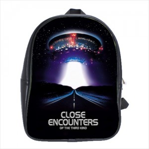 http://www.starsonstuff.com/22015-thickbox/close-encounters-of-the-third-kind-school-bag-large.jpg