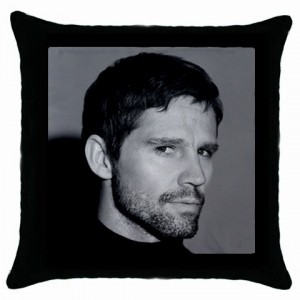 http://www.starsonstuff.com/2247-2695-thickbox/take-that-jason-cushion-cover.jpg