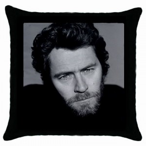 http://www.starsonstuff.com/2248-2696-thickbox/take-that-howard-cushion-cover.jpg