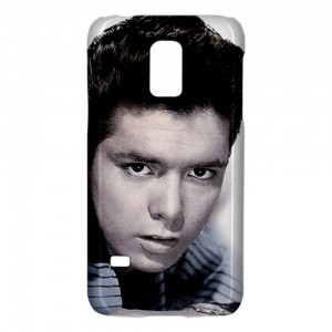 http://www.starsonstuff.com/23439-thickbox/cliff-richard-samsung-galaxy-s5-mini-case.jpg