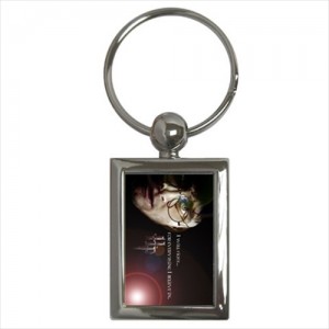 http://www.starsonstuff.com/23604-thickbox/harry-potter-rectangle-keyring.jpg