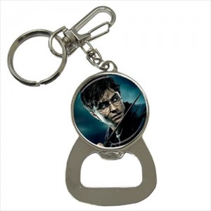 http://www.starsonstuff.com/23615-thickbox/harry-potter-opener-keyring.jpg