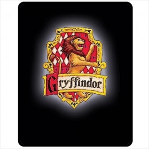 http://www.starsonstuff.com/23717-thickbox/harry-potter-gryffindor-medium-throw-fleece-blanket.jpg