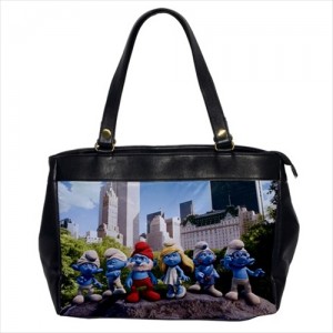http://www.starsonstuff.com/23937-thickbox/the-smurfs-oversize-office-handbag.jpg