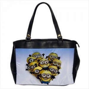 http://www.starsonstuff.com/23965-thickbox/despicable-me-oversize-office-handbag.jpg