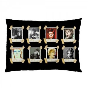 http://www.starsonstuff.com/24219-thickbox/david-bowie-pillow-case.jpg