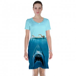 http://www.starsonstuff.com/24542-thickbox/jaws-short-sleeve-nightdress.jpg
