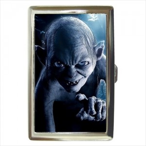 http://www.starsonstuff.com/25097-thickbox/gollum-lord-of-the-rings-cigarette-money-case.jpg