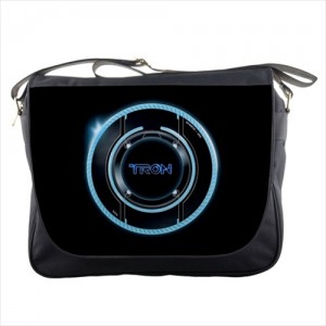 http://www.starsonstuff.com/25127-thickbox/disney-tron-messenger-bag.jpg