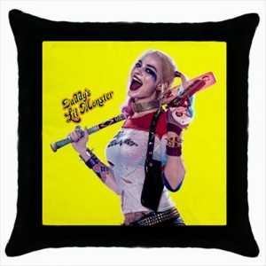 http://www.starsonstuff.com/25148-thickbox/suicide-squad-harley-quinn-cushion-cover.jpg