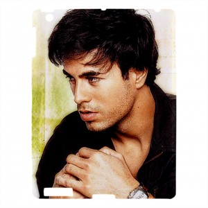 http://www.starsonstuff.com/25349-thickbox/enrique-iglesias-apple-ipad-3-4-case.jpg