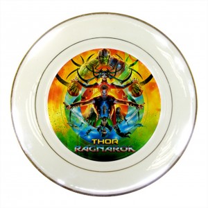 http://www.starsonstuff.com/26008-thickbox/thor-ragnarok-porcelain-plate.jpg