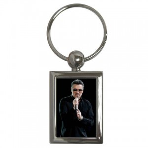 http://www.starsonstuff.com/281-350-thickbox/george-michael-rectangle-keyring.jpg