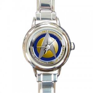 http://www.starsonstuff.com/2857-thickbox/star-trek-starfleet-command-round-italian-charm-watch.jpg
