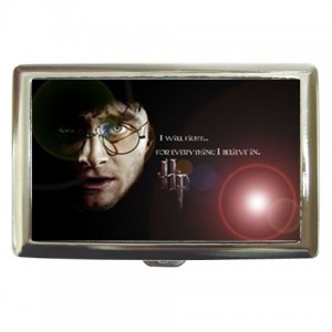 http://www.starsonstuff.com/2860-thickbox/harry-potter-cigarette-money-case.jpg