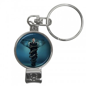 http://www.starsonstuff.com/294-363-thickbox/hugh-laurie-dr-house-nail-clippers-keyring.jpg