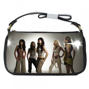 http://www.starsonstuff.com/300-369-thickbox/girls-aloud-shoulder-clutch-bag.jpg