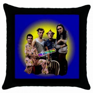http://www.starsonstuff.com/3419-thickbox/the-young-ones-cushion-cover.jpg