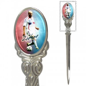 http://www.starsonstuff.com/3465-thickbox/zinedine-zidane-letter-opener.jpg