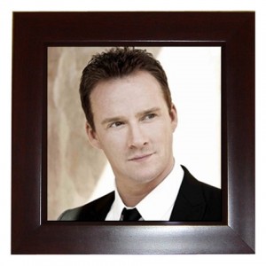 http://www.starsonstuff.com/350-429-thickbox/russell-watson-framed-tile.jpg