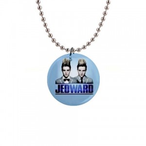 http://www.starsonstuff.com/3761-thickbox/jedward-necklace.jpg