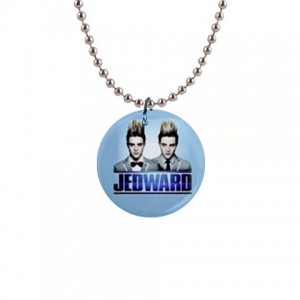 http://www.starsonstuff.com/3761-thickbox/jedward-necklace.jpg