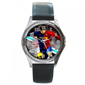 http://www.starsonstuff.com/3834-thickbox/lionel-messi-silver-tone-round-metal-watch.jpg