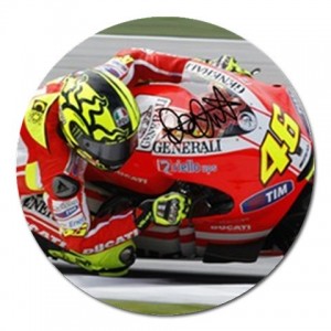 http://www.starsonstuff.com/3972-thickbox/valentino-rossi-5-round-magnet.jpg