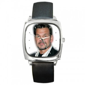 http://www.starsonstuff.com/3977-thickbox/patrick-swayze-silver-tone-square-metal-watch.jpg