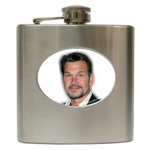 http://www.starsonstuff.com/4147-thickbox/patrick-swayze-6oz-hip-flask.jpg