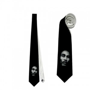 http://www.starsonstuff.com/4188-thickbox/bob-marley-necktie.jpg