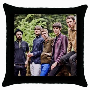 http://www.starsonstuff.com/4362-thickbox/kaiser-chiefs-cushion-cover.jpg