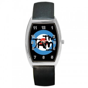 http://www.starsonstuff.com/4400-thickbox/the-jam-high-quality-barrel-style-watch.jpg