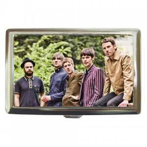 http://www.starsonstuff.com/4443-thickbox/kaiser-chiefs-cigarette-money-case-.jpg