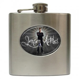 http://www.starsonstuff.com/4645-thickbox/jensen-ackles-supernatural-6oz-hip-flask.jpg