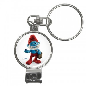 http://www.starsonstuff.com/4824-thickbox/the-smurfs-papa-smurf-nail-clippers-keyring.jpg