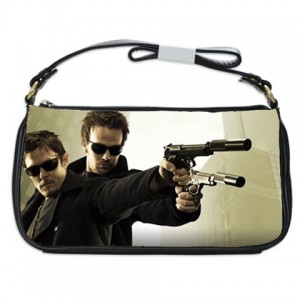 http://www.starsonstuff.com/4918-thickbox/the-boondock-saints-shoulder-clutch-bag.jpg