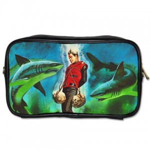 http://www.starsonstuff.com/4924-thickbox/captain-scarlet-toiletries-bag.jpg