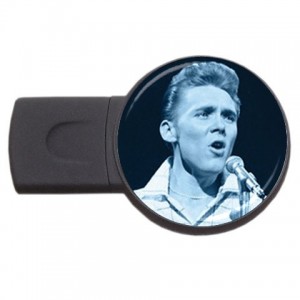 http://www.starsonstuff.com/5054-thickbox/billy-fury-usb-flash-drive-round-4-gb.jpg