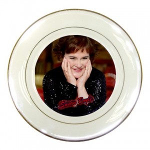 http://www.starsonstuff.com/5431-thickbox/susan-boyle-porcelain-plate.jpg