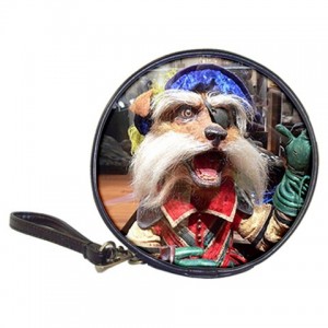 http://www.starsonstuff.com/5457-thickbox/labyrinth-sir-didymus-20-cd-dvd-storage-wallet.jpg