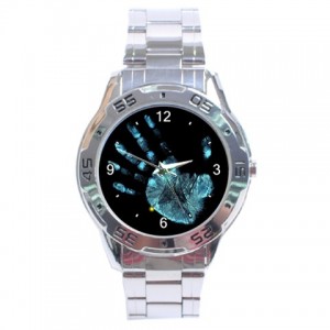 http://www.starsonstuff.com/5620-thickbox/the-fringe-glyph-mens-watch.jpg